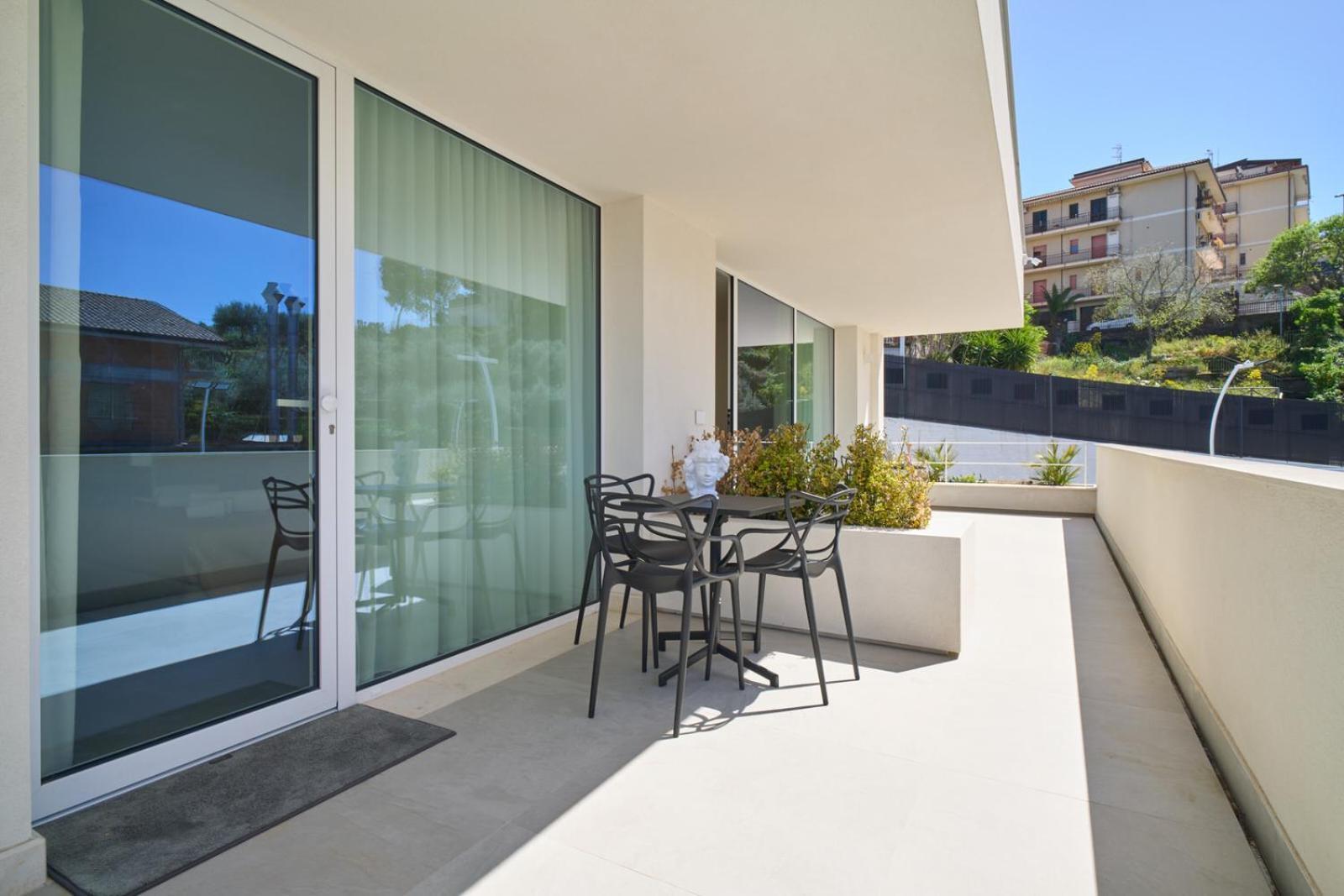 Kepos Bronte Hotel Exterior photo
